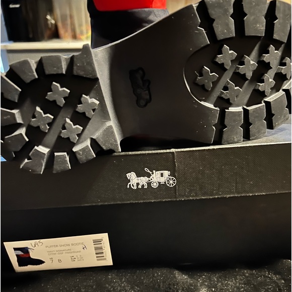 Nwt Coach boots - Picture 3 of 3